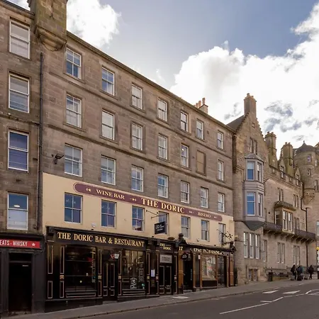 Destiny Scotland Market Street * 爱丁堡