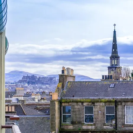 Britannia Penthouse *