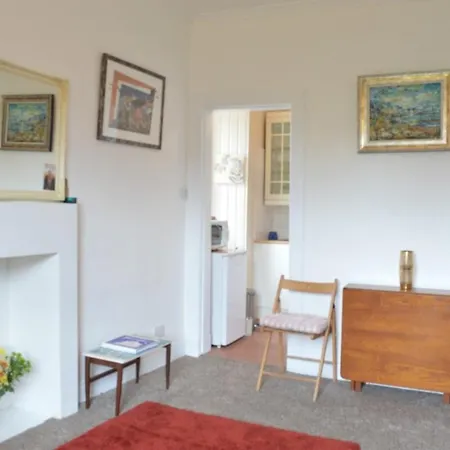 דירה Charming City Centre Flat In אדינבורו