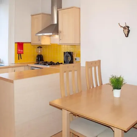One Bed Flat - Great Centre Location