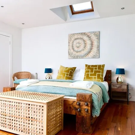 Gorgeous In Vibrant Leith - Sleeps 6 Edimburgo