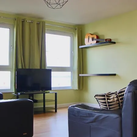 3 Bedroom In Vibrant Area * Εδιμβούργο