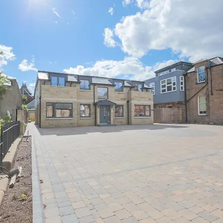 Appartement Beautiful Modern Newly Built 15 Min From City Centre *