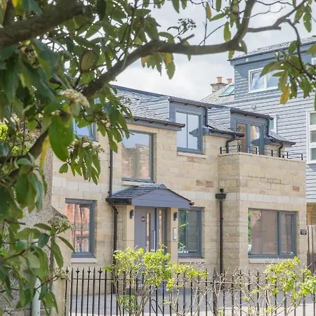 Appartement Beautiful Modern Newly Built 15 Min From City Centre *