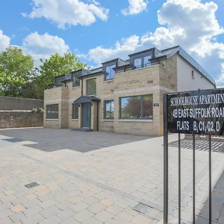 Appartement Beautiful Modern Newly Built 15 Min From City Centre *