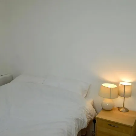 And Inviting 2 Bedroom Perfect For Festival *