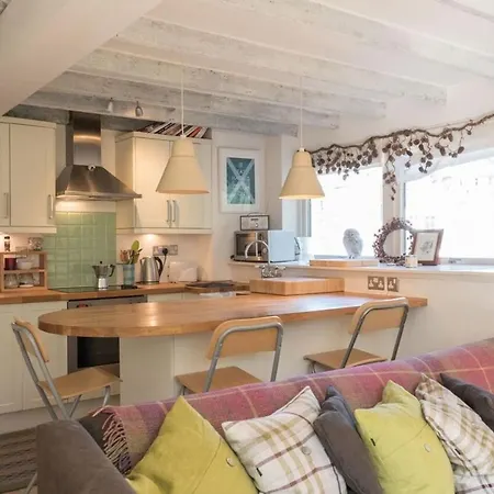 公寓 Bright Free Parking- Sleeps 4 爱丁堡