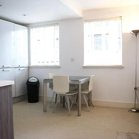 Appartement Super Central City - 1 Bedroom Sleeps 4 Édimbourg