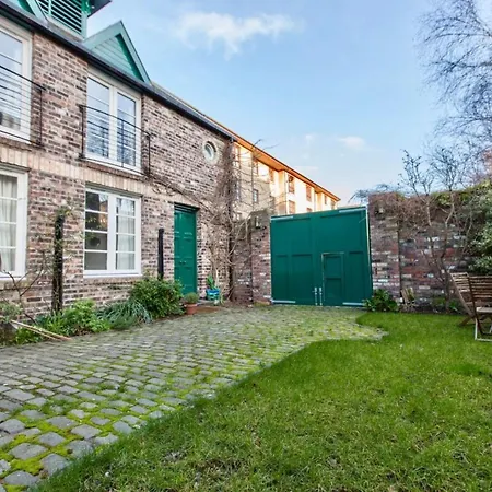 Gorgeous In Vibrant Leith - Sleeps 6 *