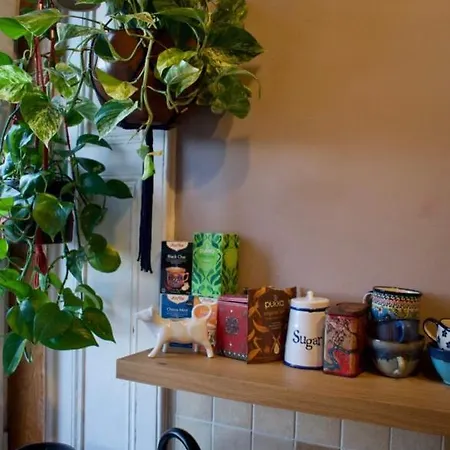 Apartamento Calm Sunny Haven Sleeps 2 Edimburgo