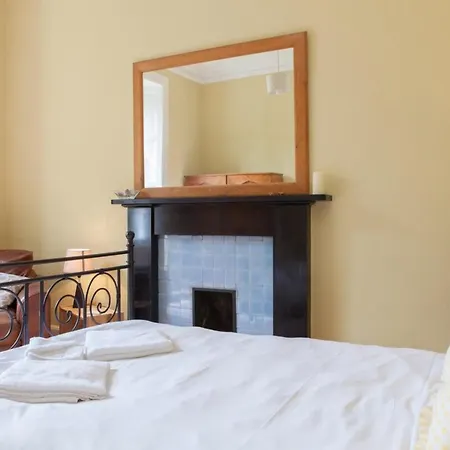 Amazing 4 Bedroom Just Off The Meadows