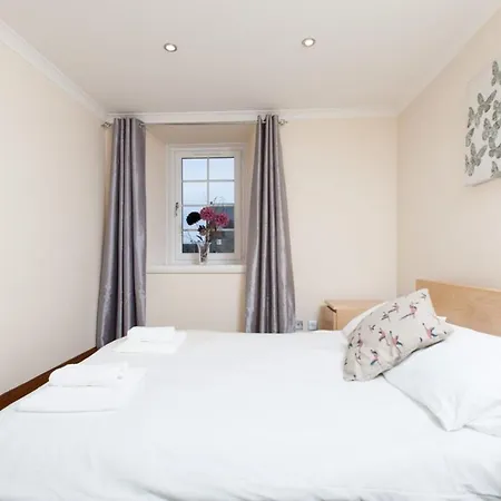 شقة Beautiful 2 Bedroom Flat In Converted Distillery *
