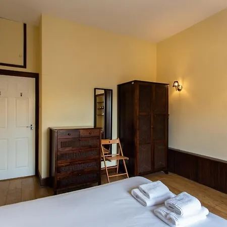 Incredibly Central 2 Bed Apartamento