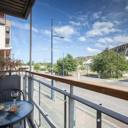 Apartamento Holyrood - Luxury With Parking Edimburgo