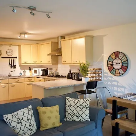 Spacious 3 Bed In Central Location * إدنبرة
