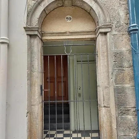 Amazing - Thistle Street Near Princes St