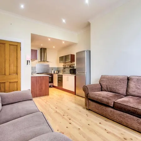 Guestready - By The Meadows Close To City Center