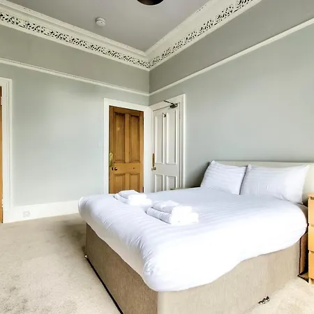 Guestready - By The Meadows Close To City Center *