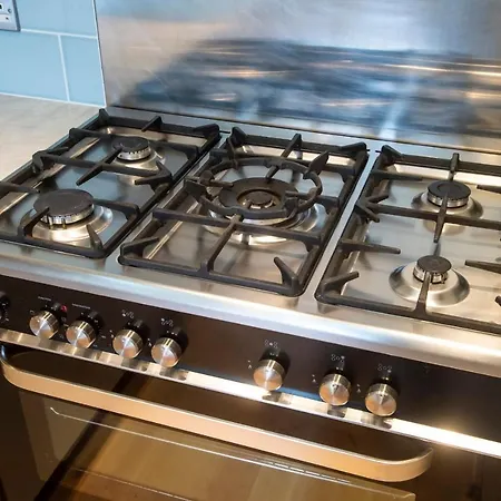 شقة Guestready - By The Meadows Close To City Center إدنبرة