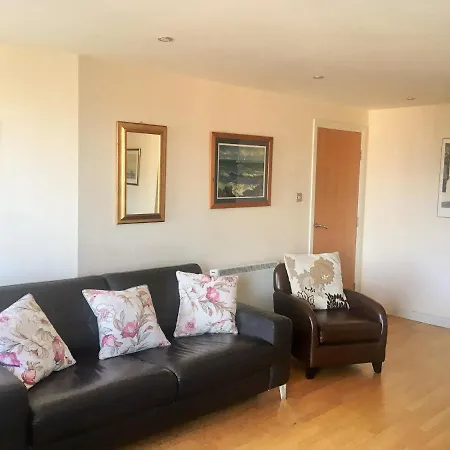 Abbey- Citycenter エディンバラ