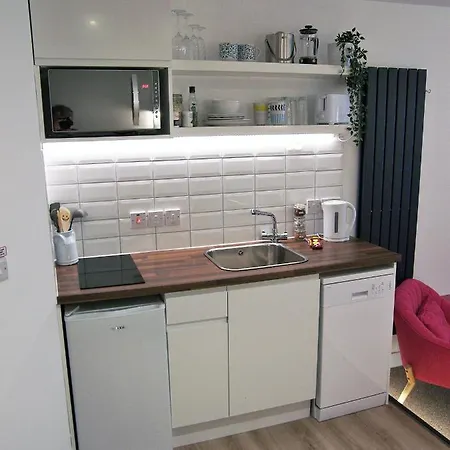 Beaverhall Holiday Apartments Эдинбург