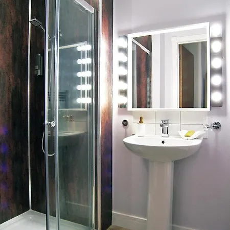 Beaverhall Holiday Apartments * Эдинбург