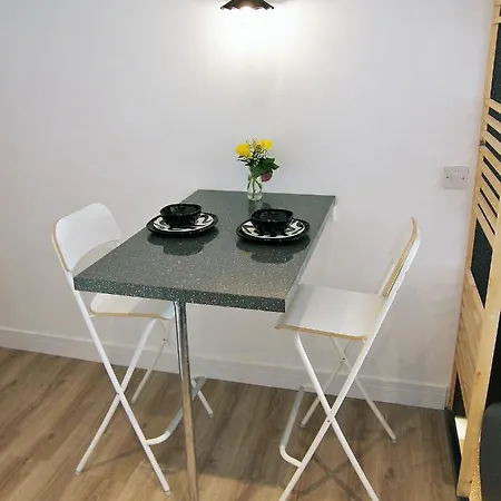 Апартаменты Beaverhall Holiday Apartments Эдинбург