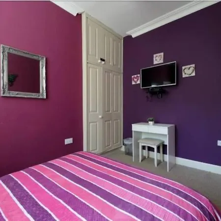 Drumdryan Large Central Apartment Edinburgh Apartment *