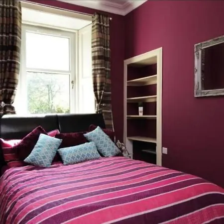 Drumdryan Large Central Apartment Edinburgh Apartment