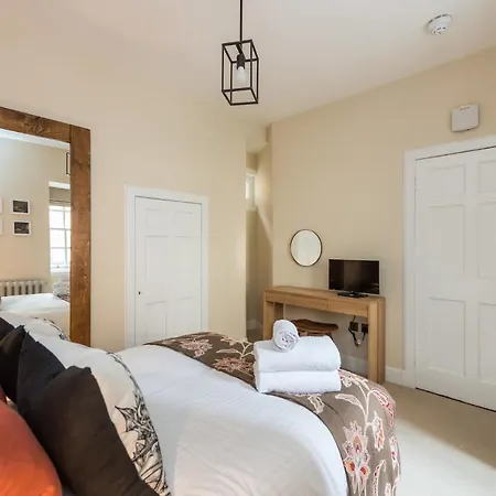 Johnstone By The National Trust Scotland *