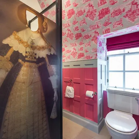 The Crichton By National Trust Scotland * Edinburgh