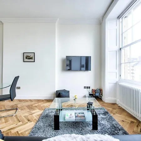Guestready - Modern 5 Minutes Walk From Princes Street Edynburg