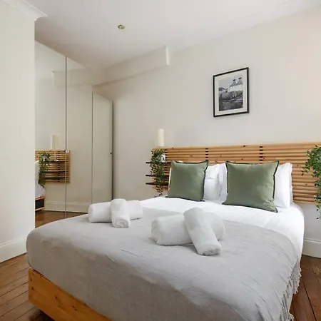 アパート The West Bow エディンバラ