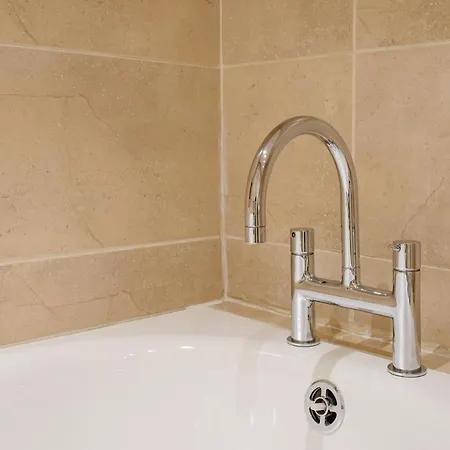 The West Bow * Edinburgh