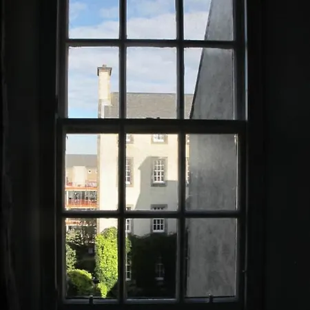 2 Chessels Court, Flat 3 Apartamento *