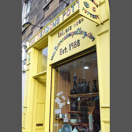 בית נופש Mapmakers Townhouse - The Address