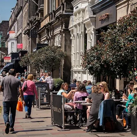 The New Town Idyll @ Dublin Street