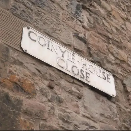 Royal Mile Old Town