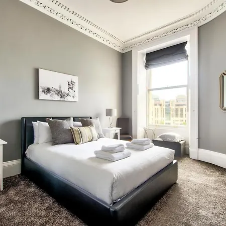 شقة Lothian Road - Perfect Centre Location.