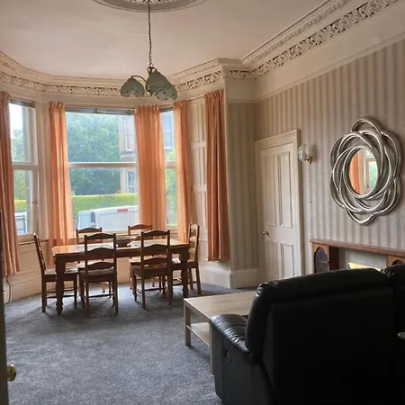 Appartement Victorian 3 Bedroom With Free Parking And Private Garden Edinburgh