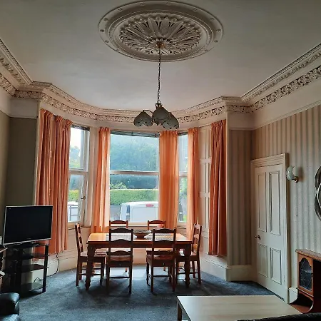 Appartement Victorian 3 Bedroom With Free Parking And Private Garden *