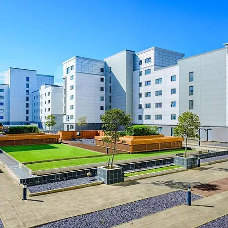 Stylish Garden View Apartamento *