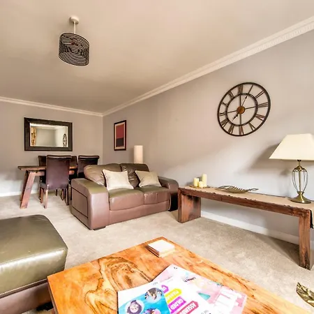 Altido Gorgeous 2br City Centre Apt With Parking Apartment Edinburgh