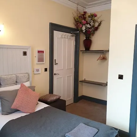 Lower Gilmore Place Gasthof Edinburgh