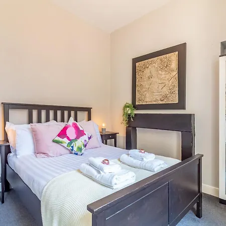Pass The Keys Spacious And Homely Flat On The Royal Mile דירה *