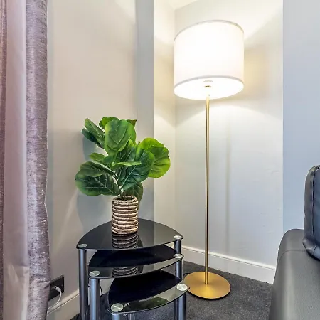 Pass The Keys Spacious And Homely Flat On The Royal Mile Apartment