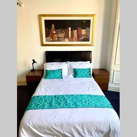 Apartmán Lovely And Spacious 5 Bed Flat In Marchmont.