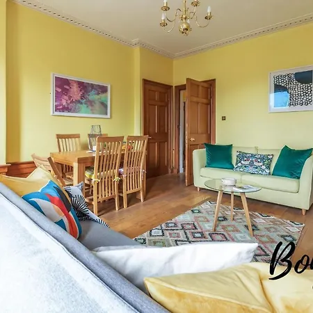 شقة Georgian West End Main Door 2br-1ba, Near Eicc By Bonjour Residences