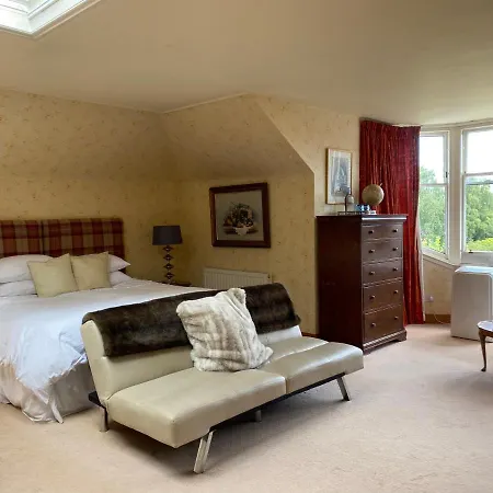 Claremont House 5* Edimburgo