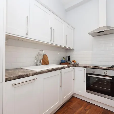 Apartmán Joivy Fantastic New Town Flat With Shared Garden